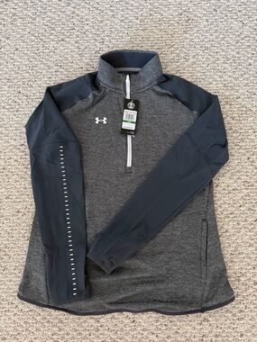Under Armour Women's Gray & charcoal 1/4 Zip Performance Jacket